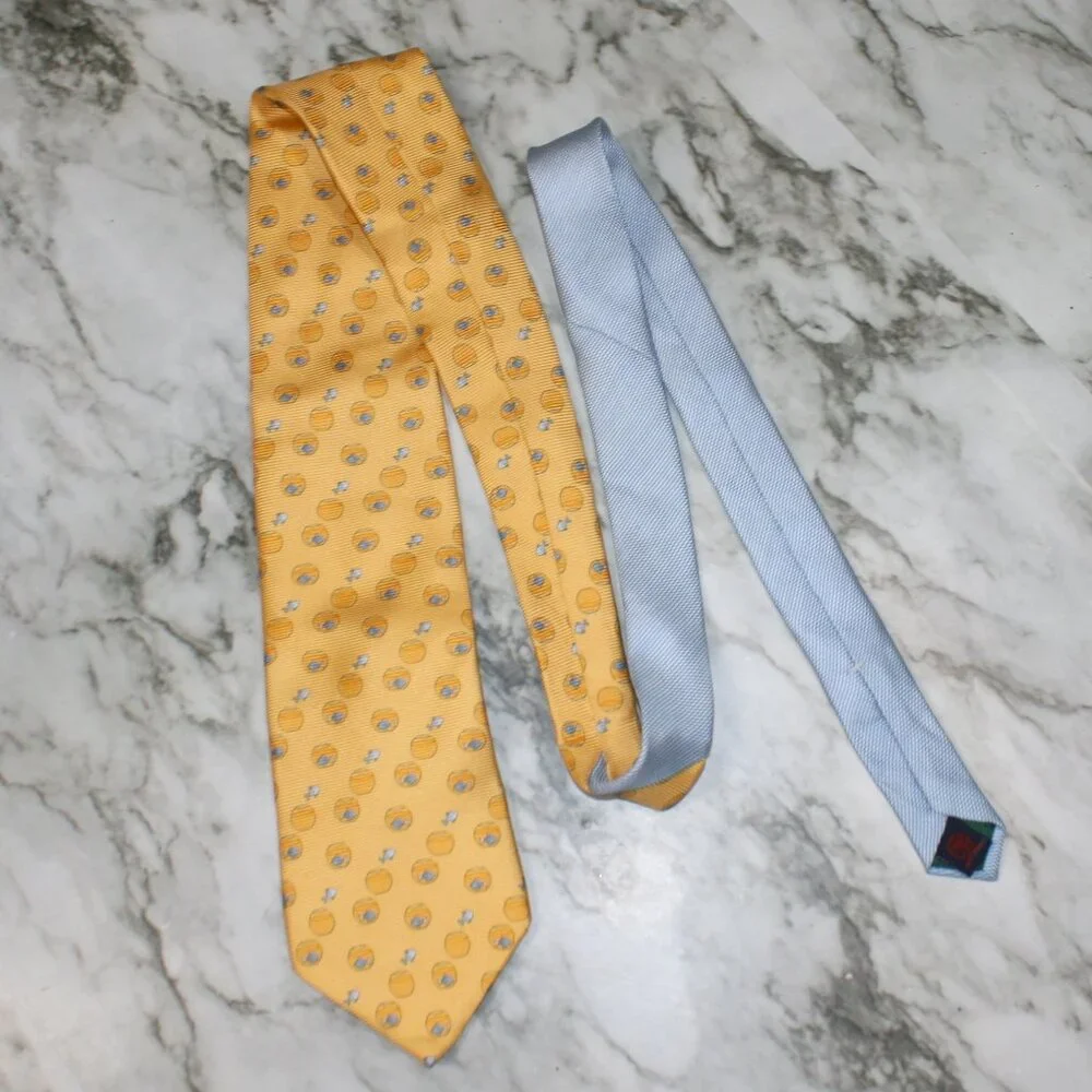 TOMMY HILFIGER Neck Tie Colorful Fish Bowl Fun Novelty Menswear Accessory Silk